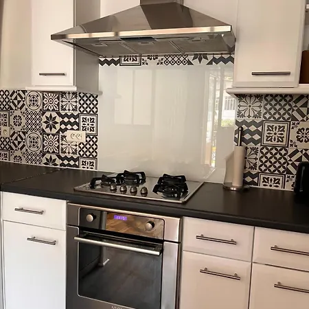 아파트 Le Floraline-au Coeur D'aix Les Bains - 3 *