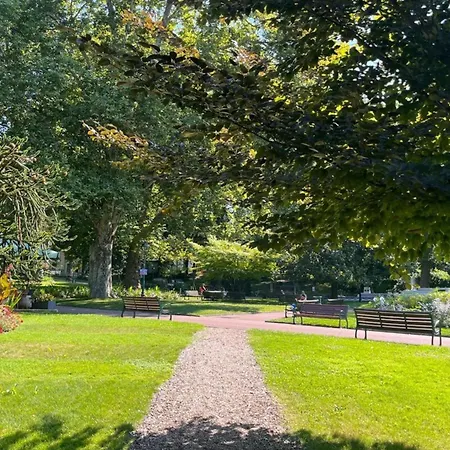 Appartement Le Floraline-au Coeur D'aix Les Bains - 3 *